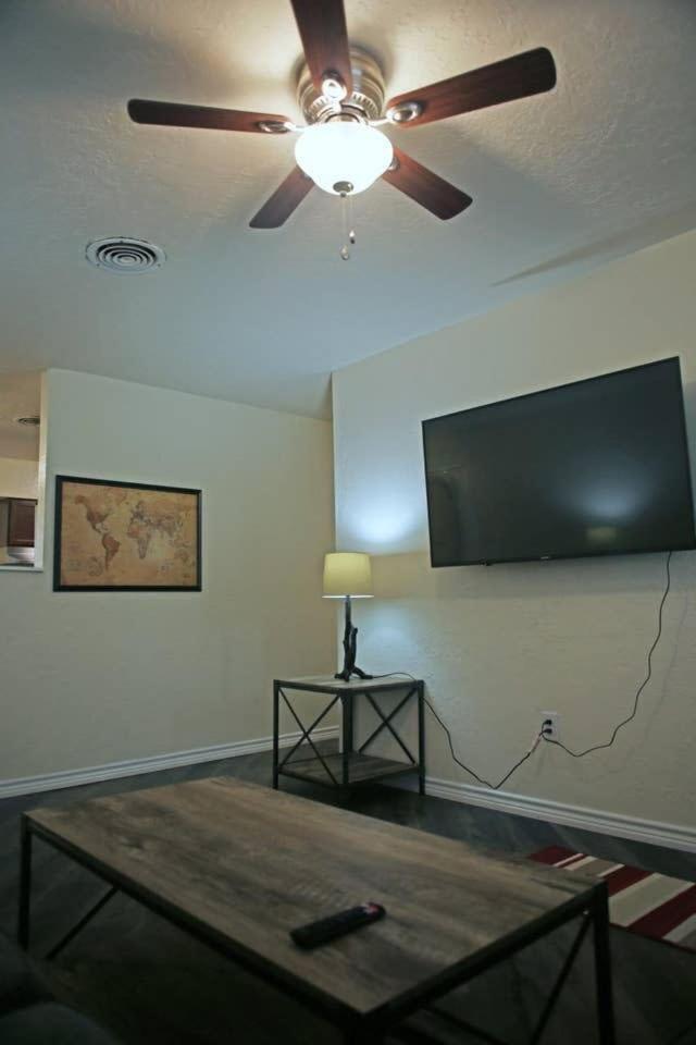 3Bedroom Home Near Fort Sill Lawton Bagian luar foto